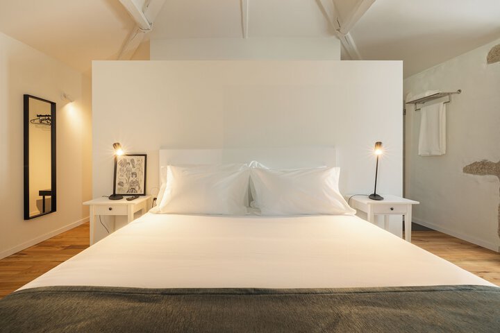 Room 60 of 100