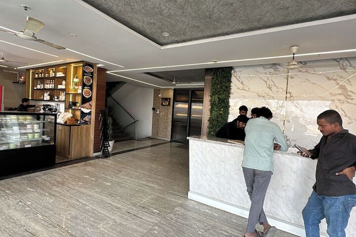 Hotel SN Grand