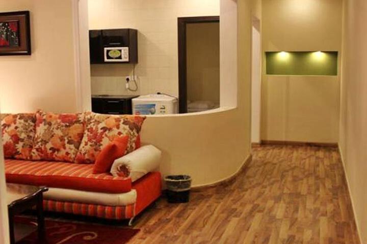 Room 3 of 6