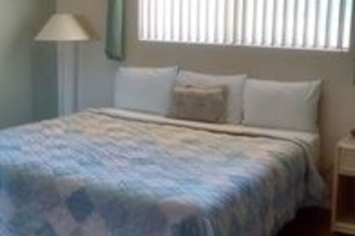 Room 25 of 62