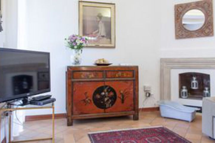 Room 21 of 29