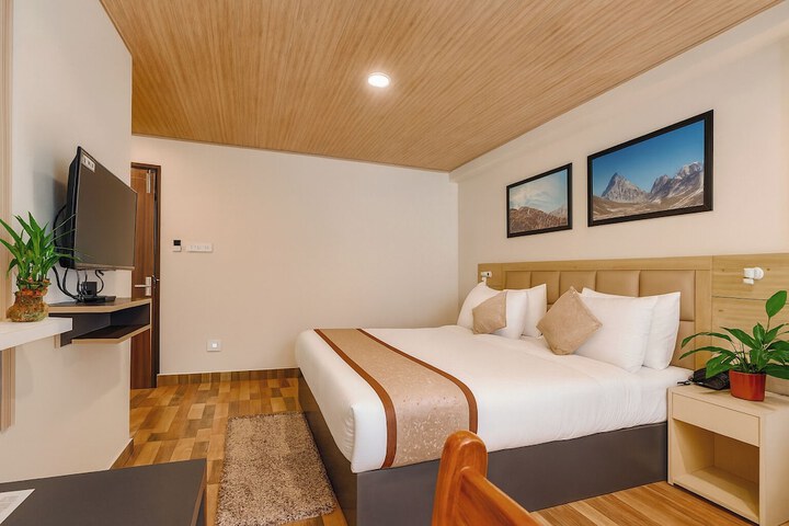 Room 17 of 39