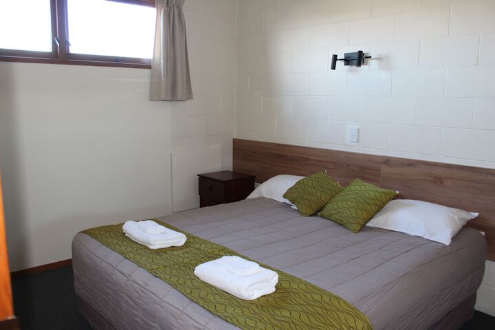 Room 7 of 39