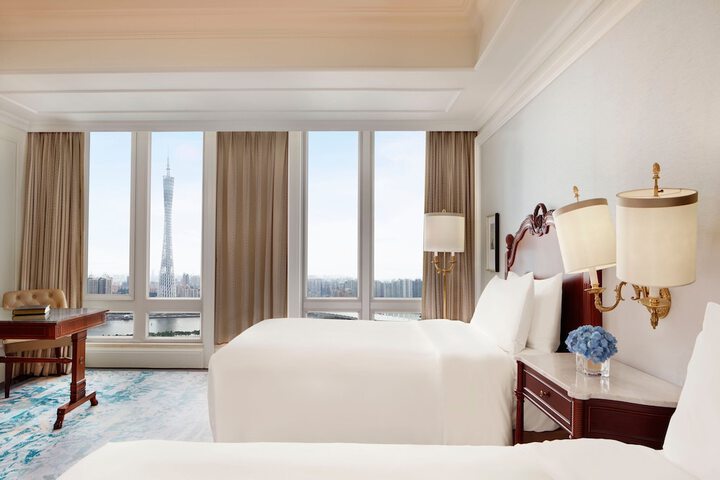 Room 21 of 115