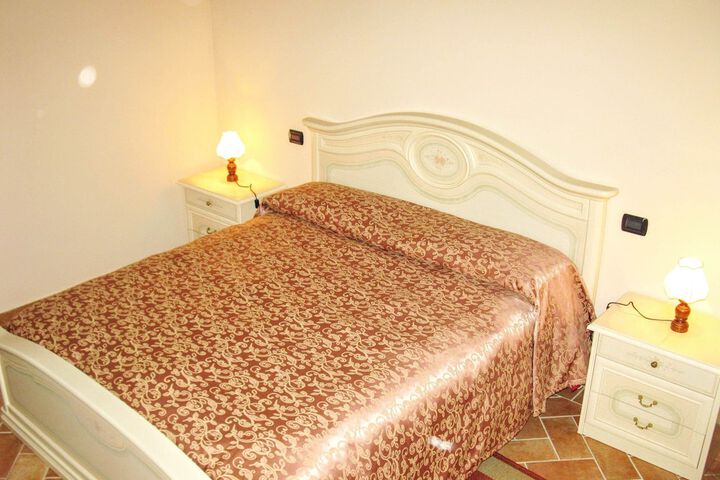 Room 22 of 186
