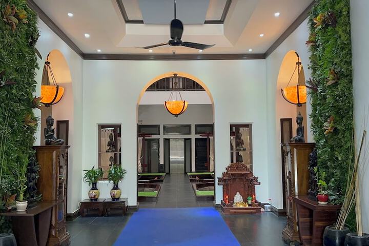 Hotel Interior 2 of 132