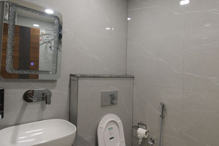 Room 14 of 24