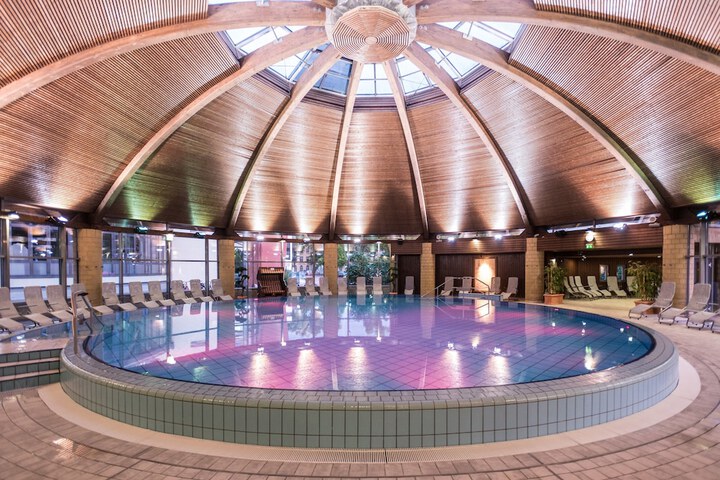 Relaxing Spa