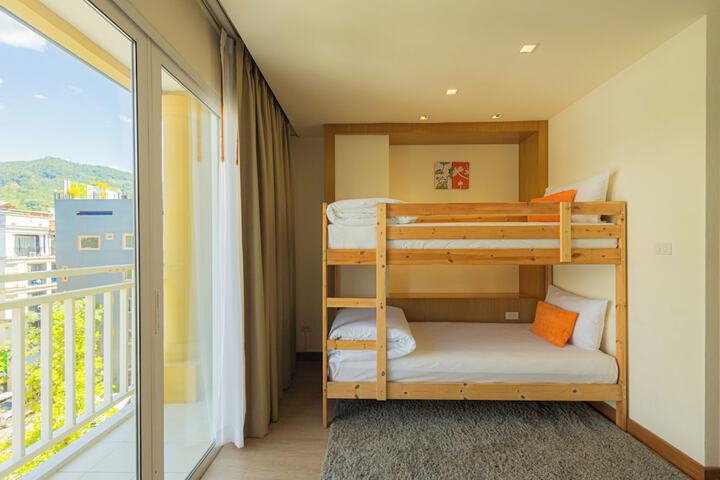 Room 11 of 41