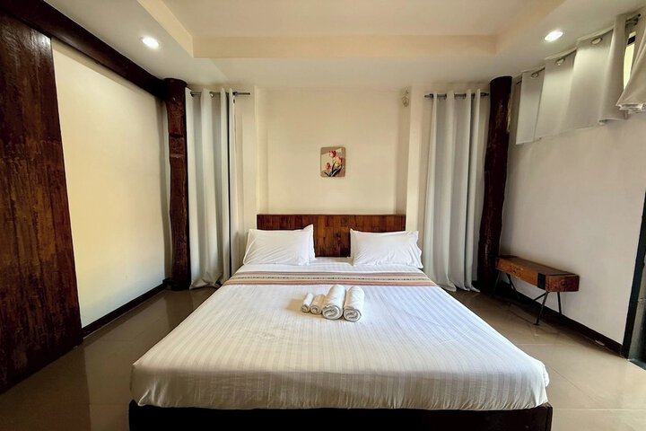 Room 14 of 60