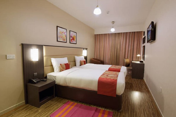 Room 5 of 27