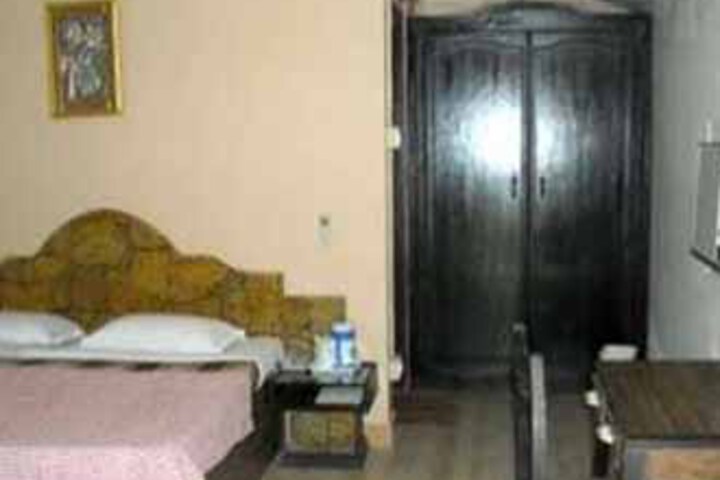 KRISHNA WILDERNES RETREAT