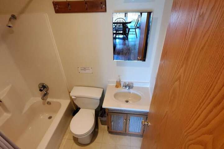 Room 149 of 195
