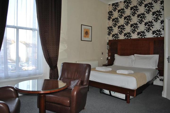 Suite Photo