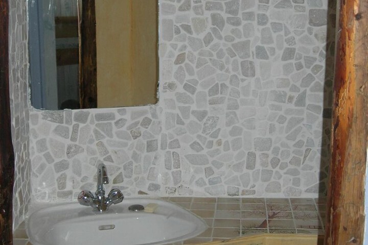 Room 15 of 51