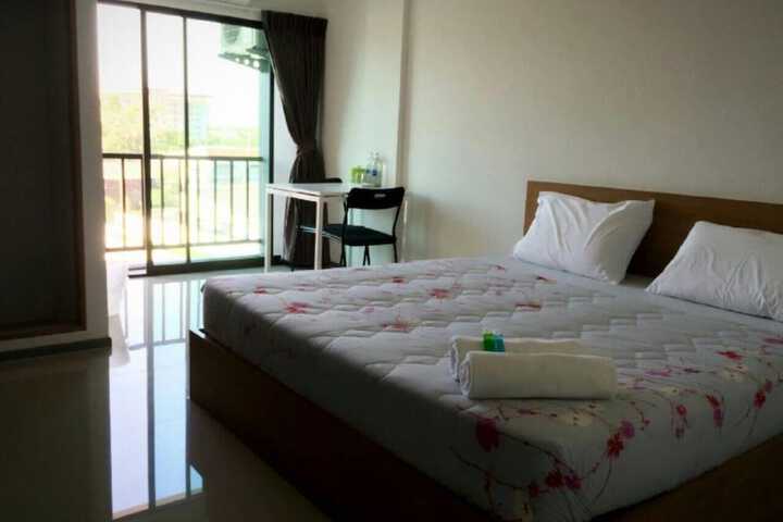 Room 26 of 43