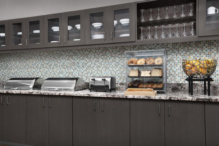 Breakfast/Coffee Service 33 of 49