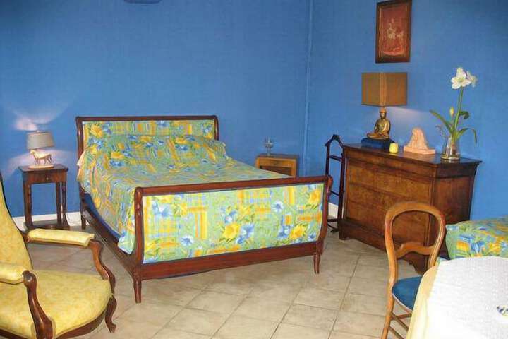 Room 5 of 7