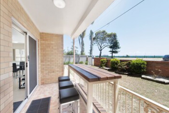 Terrace/Patio 12 of 14