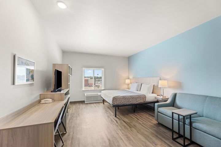 Room 6 of 20