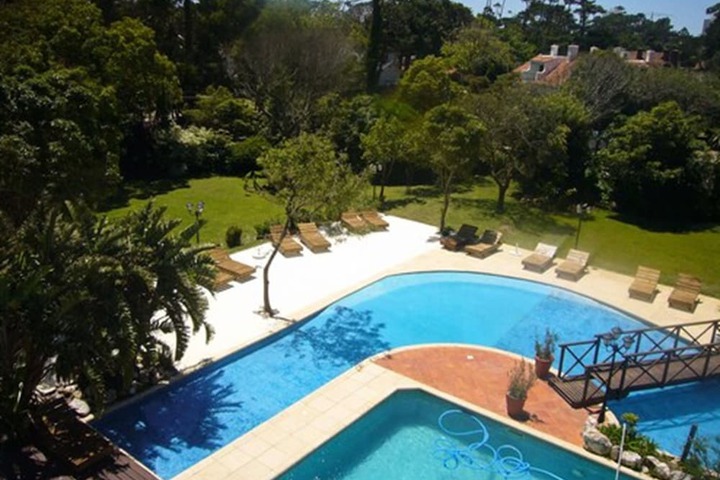 Pool 48 of 66