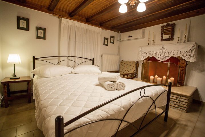 Room 3 of 80