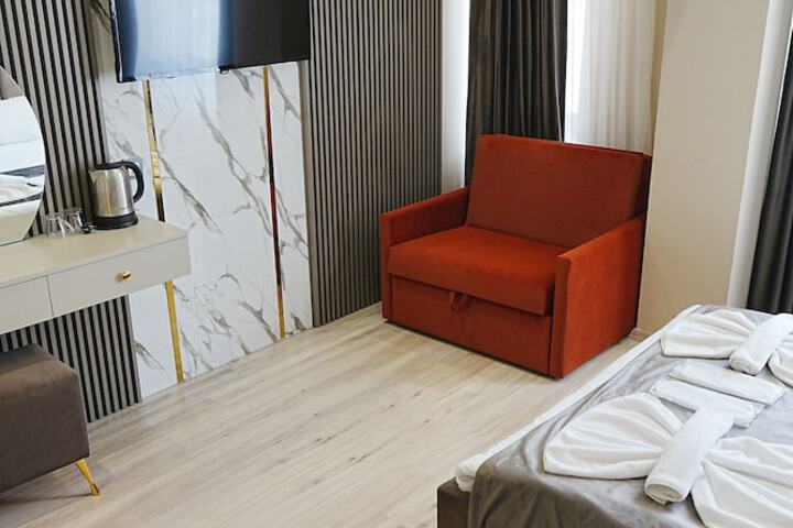Room 39 of 65