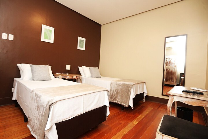 Room 48 of 126