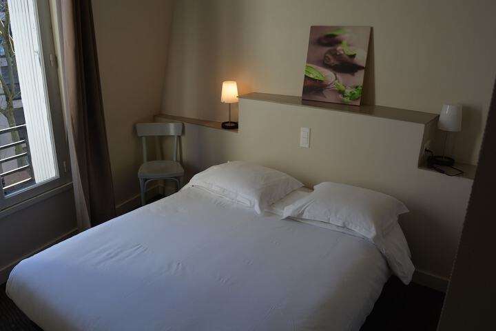 Le Charleston Hotel