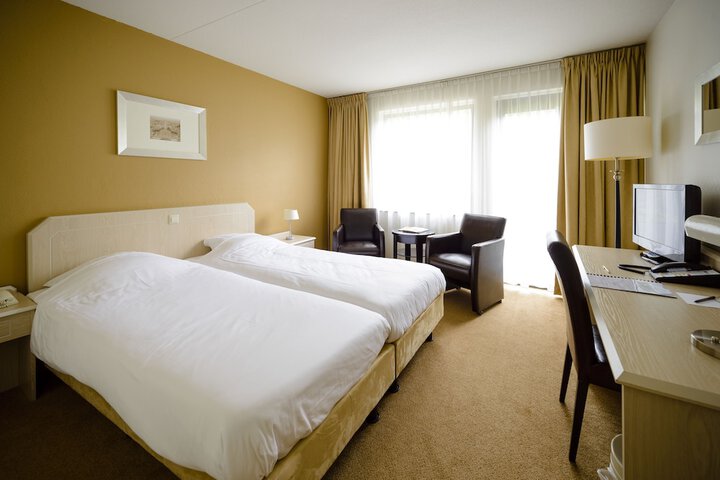 Room 6 of 41