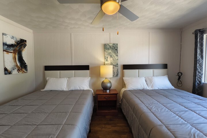 Room 5 of 14