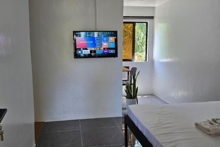 Room 10 of 58
