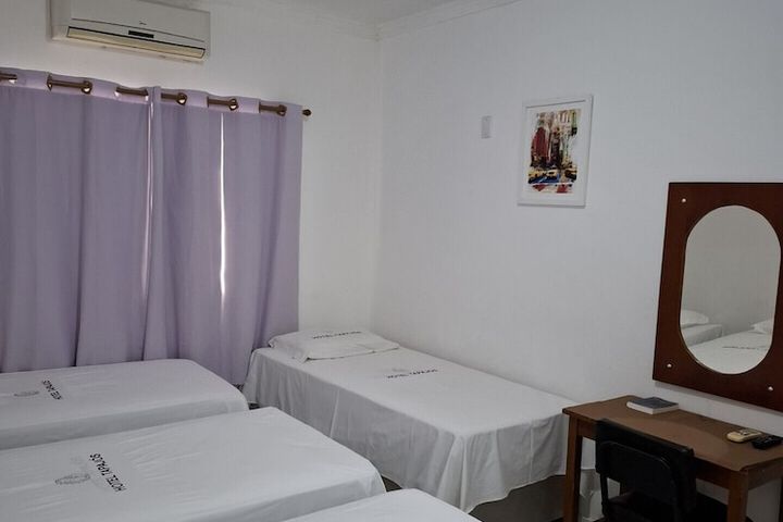Room 14 of 34