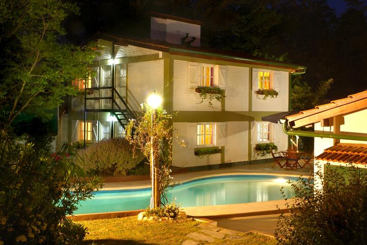 Hotel 5 of 14