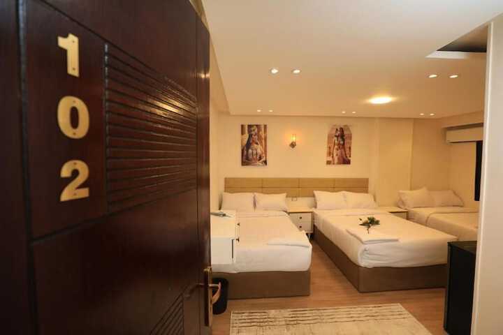 Room 13 of 17