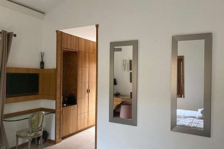 Hotel Interior 56 of 105