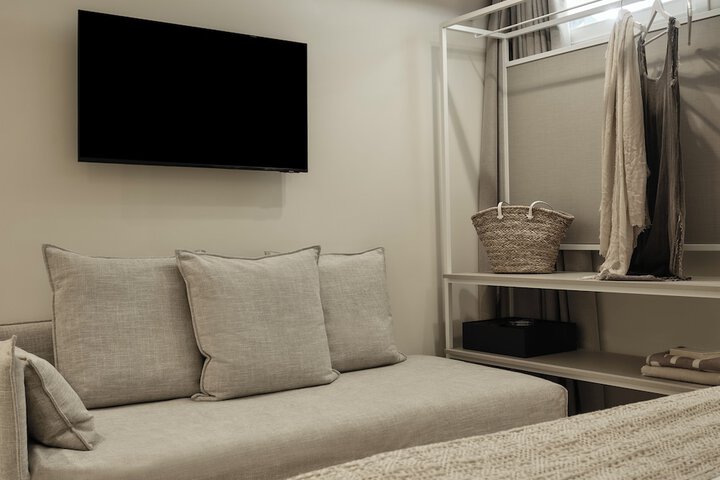 Room 25 of 57