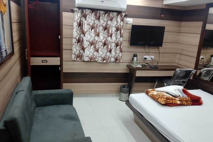 Room 22 of 36