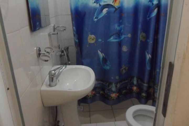 Room 17 of 22