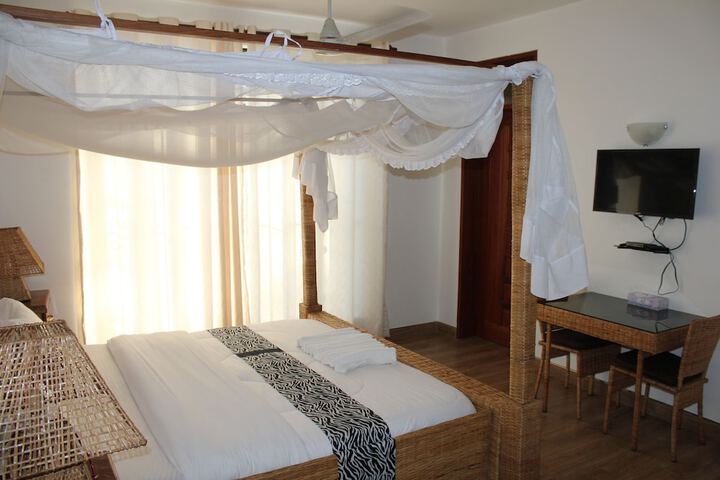 Room 8 of 54