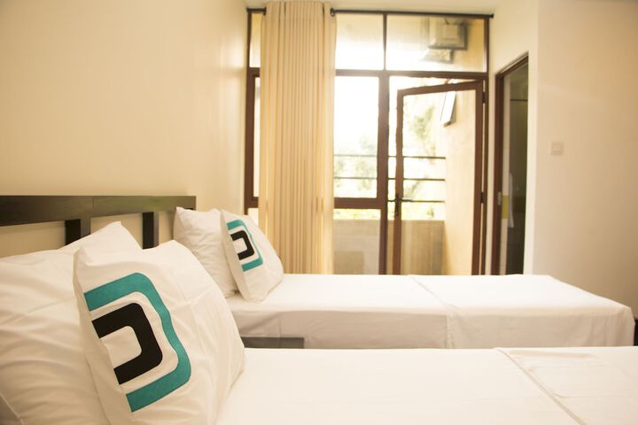 Room 12 of 86