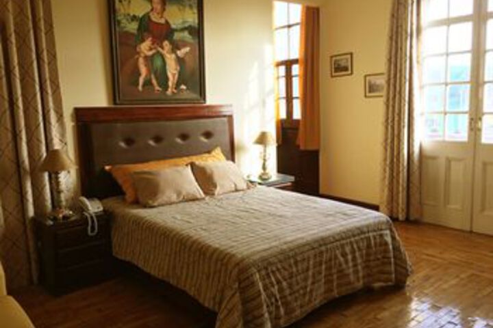 Room 20 of 32