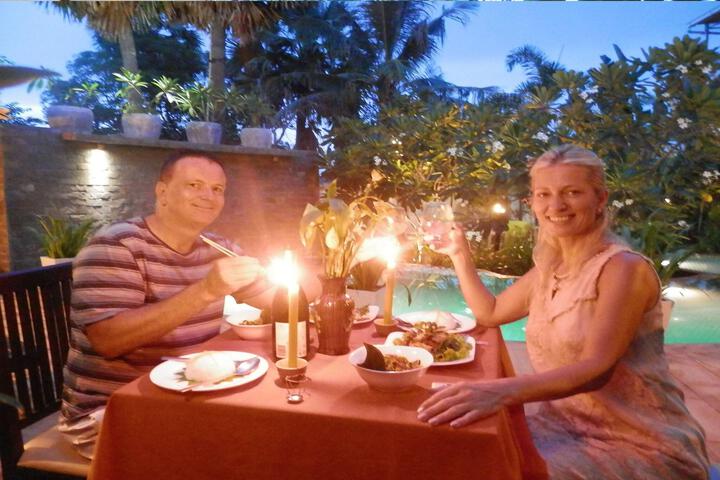 Dining 54 of 106
