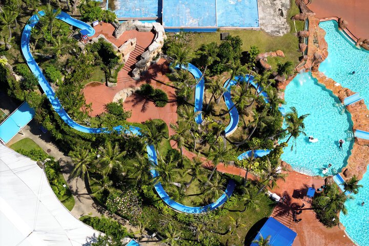 Pool 43 of 73