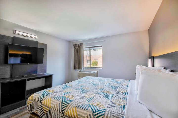 1 Queen Bed | ADA Accessible Roll in Shower Kitchen (10 of 15)