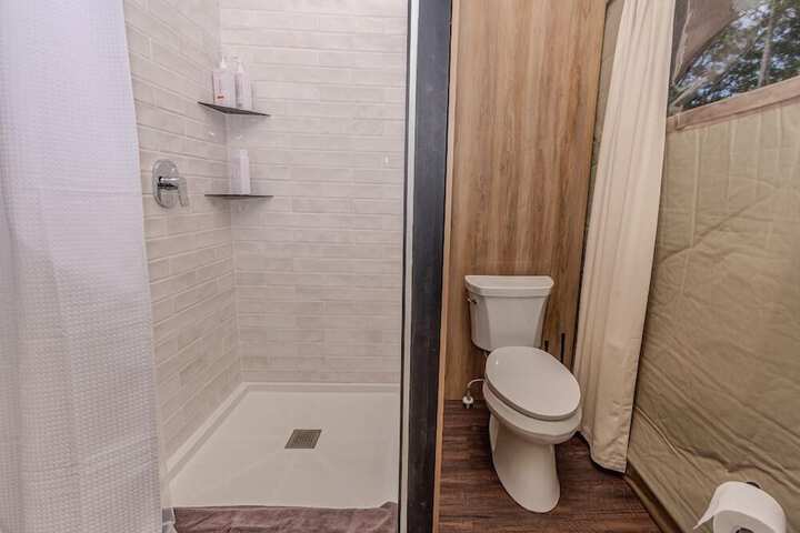 Room 125 of 136