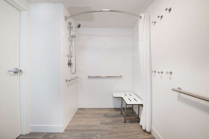 Bathroom shower