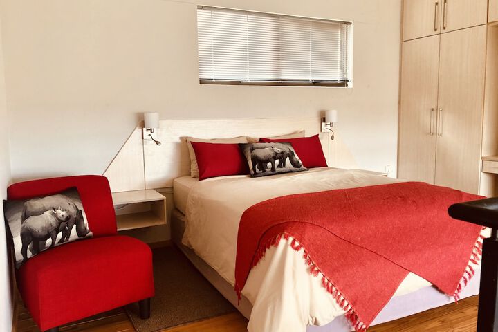 Room 25 of 34