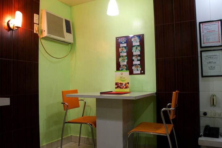 Room 20 of 25