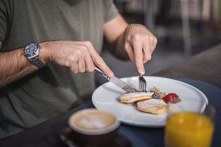 Breakfast/Coffee Service 109 of 130